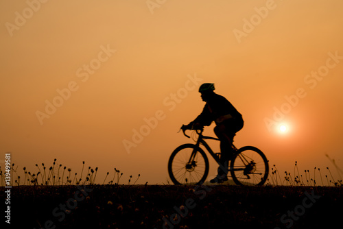 Wallpaper Mural bicycle on sunrise. Torontodigital.ca