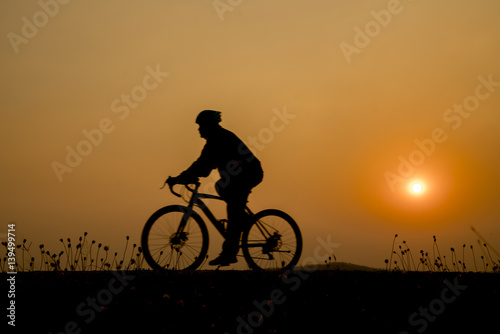 Wallpaper Mural bicycle on sunrise. Torontodigital.ca