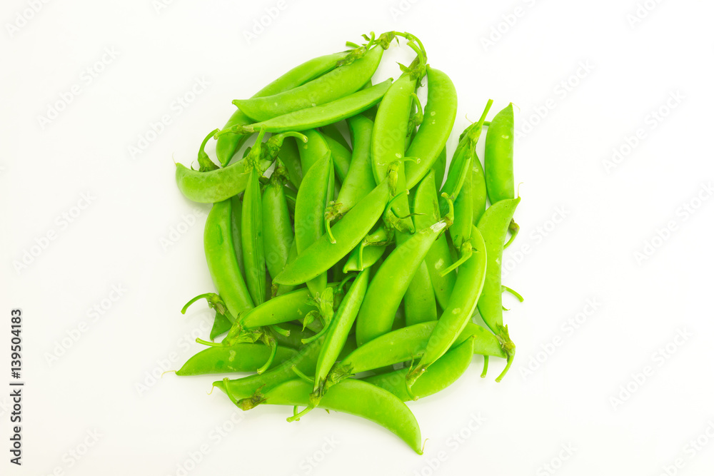 snap peas isolated on white background snap peas isolated on white background