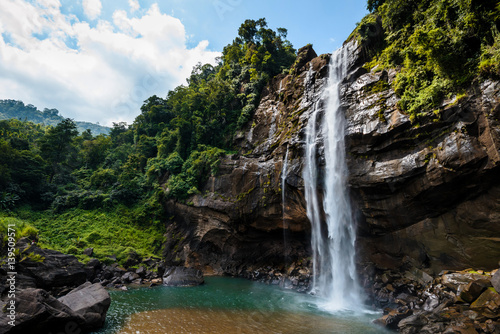 Aberdeen Falls is a picturesque 98 m high waterfall on the Kehelgamu River near Ginigathena  in the Nuwara Eliya District of Sri Lanka.