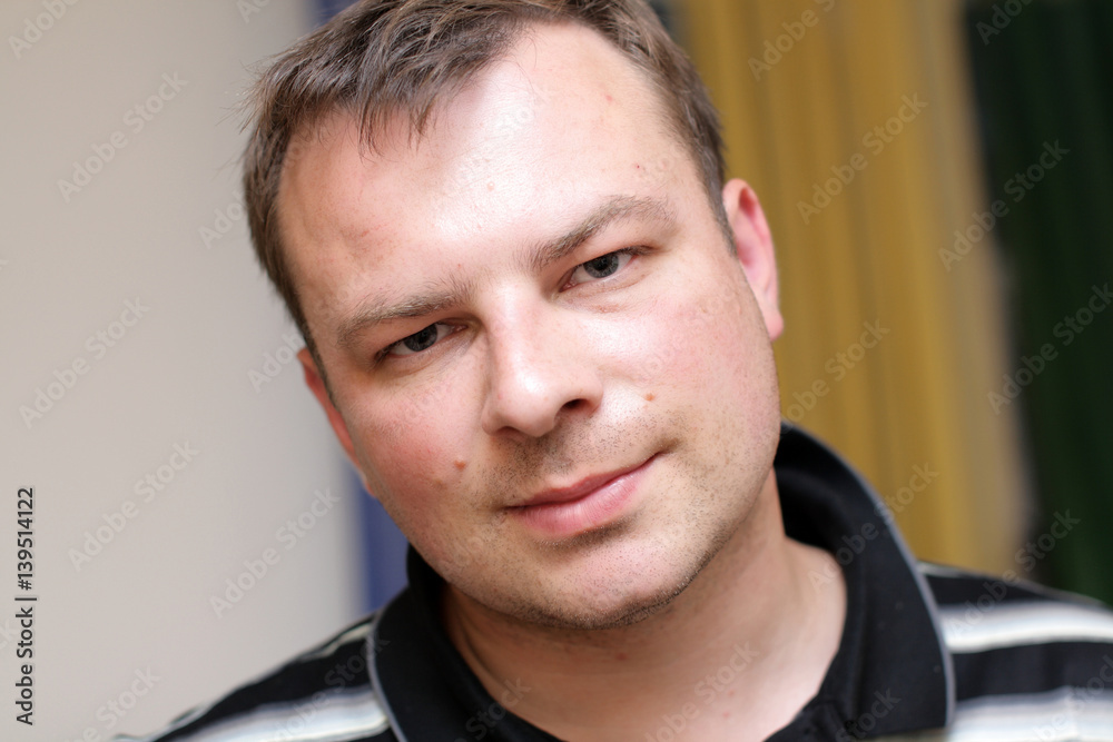 Fototapeta premium Man poses indoor