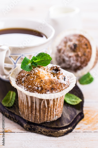 Muffins with raisins