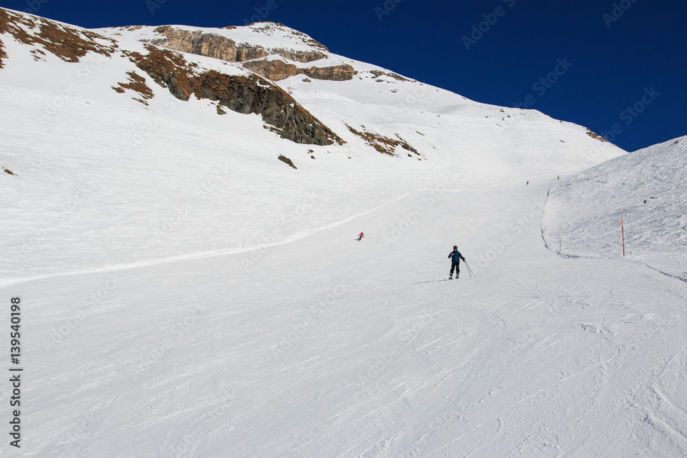 pista da sci a Cervinia (Valtournanche) pista da sci a Cervinia (Valtournanche)