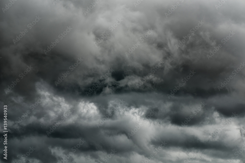Obraz premium Dark sky and black clouds before rainy, Dramatic black cloud and thunderstorm