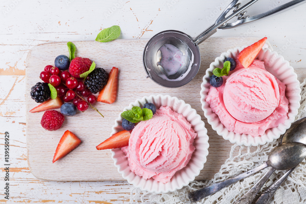 Berry ice cream with fresh fruits Berry ice cream with fresh fruits