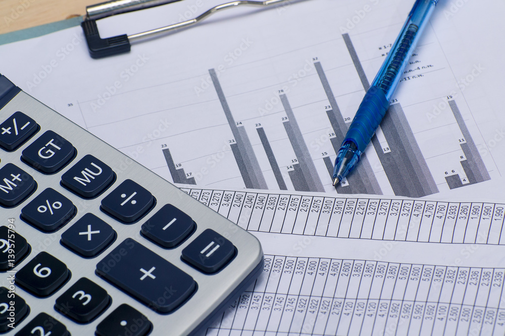 Interest rates documents with calculator Interest rates documents with calculator