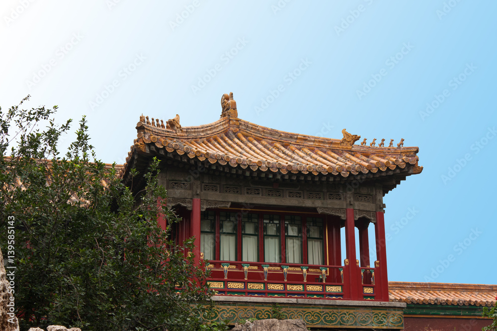 Secluded house in the imperial gardens where Qing emperors studied and rested, and where Reginald Johnston tutored Emperor Pu Yi.