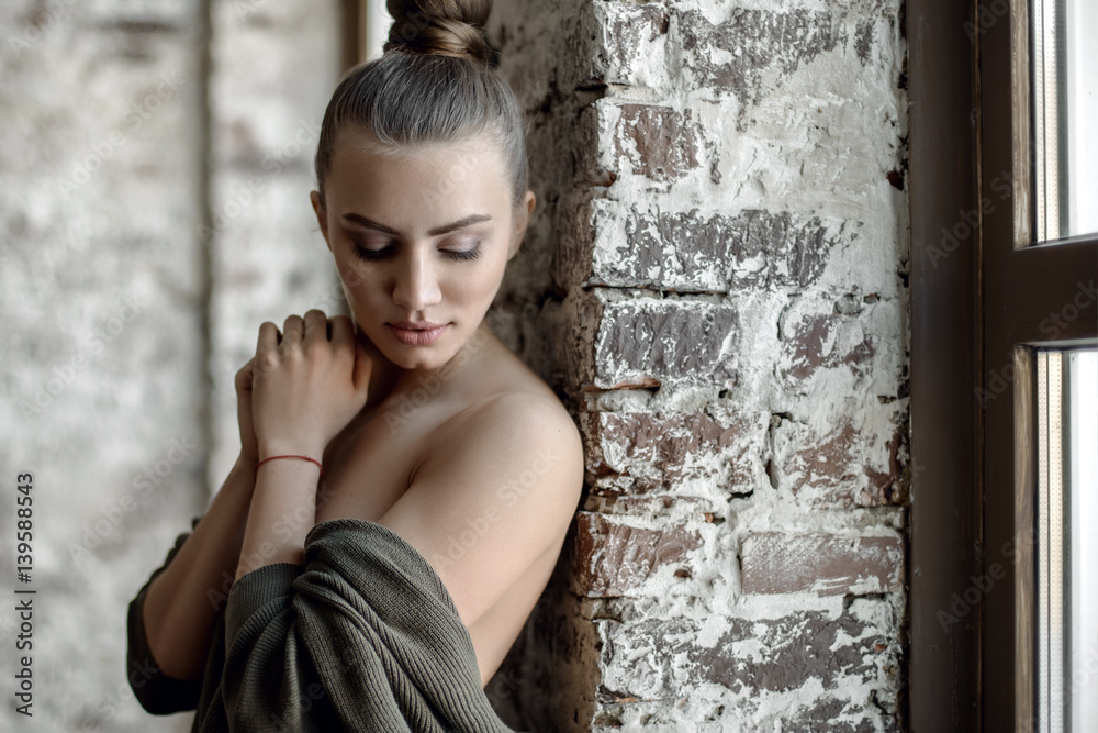 Fototapeta premium close-up portrait sexy, beauty woman