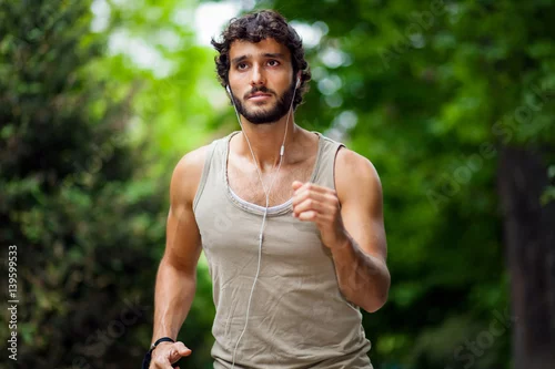 Obraz Człowiek działa w parku