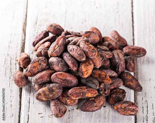 Pattern of the cocoa beans ...
