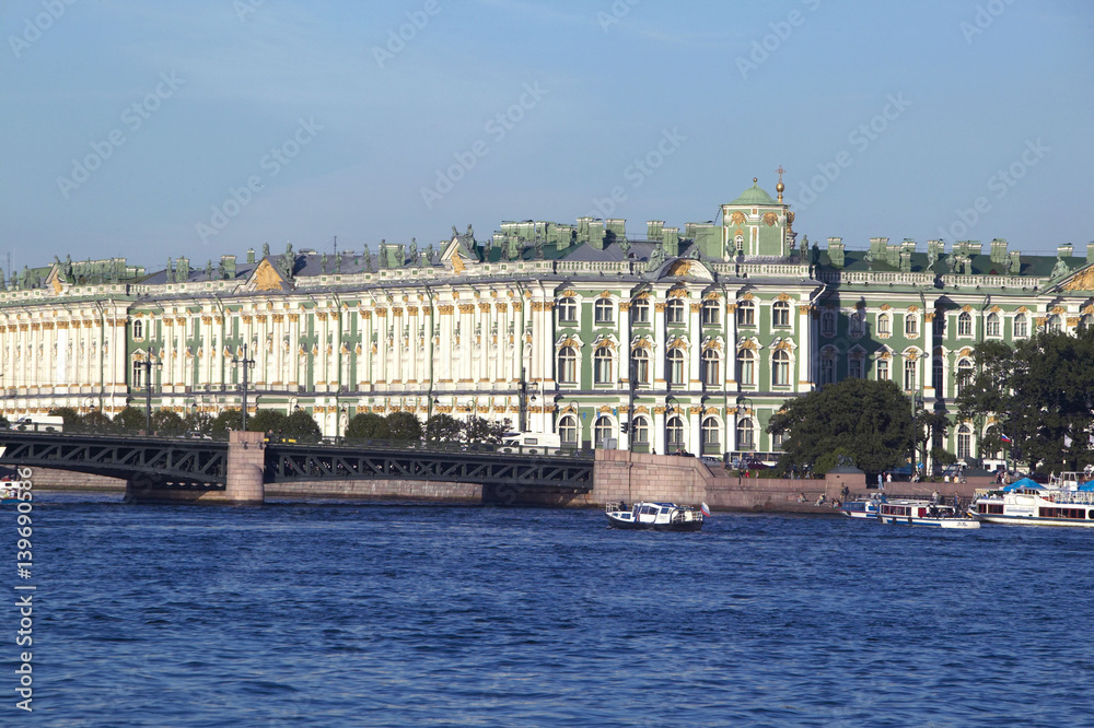 Fototapeta premium Winter Palace on the Neva River in St. Petersburg, Russian Federation