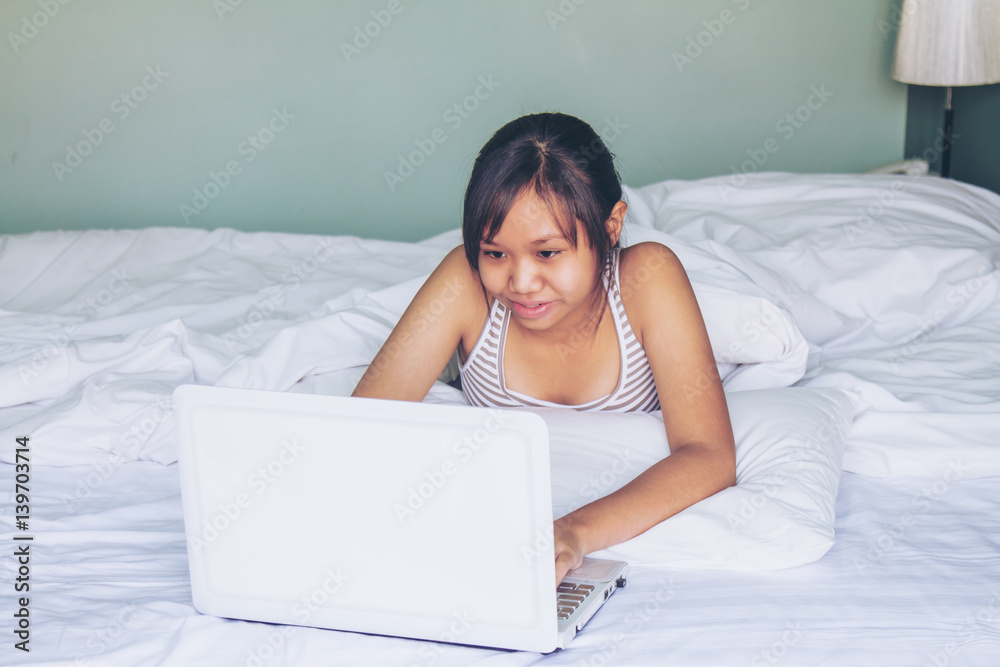 Asia teenage lifestyle Asia teenage lifestyle