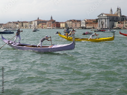 Italie > Venise > gondole photo