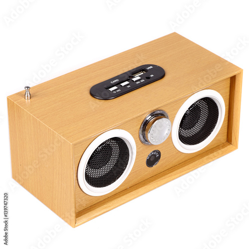 Portable mobile mp3 speaker with flashlight