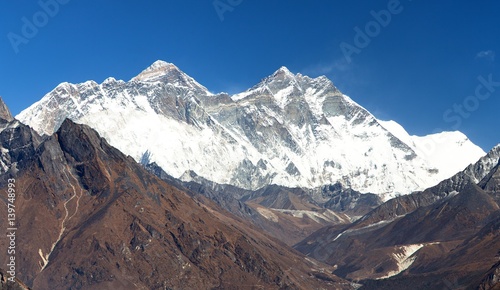 Fototapeta Naklejka Na Ścianę i Meble -  view of Mount Everest, Nuptse rock face, Mount Lhotse