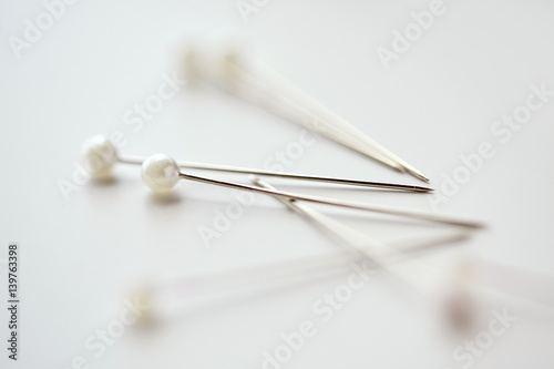 many sewing pins