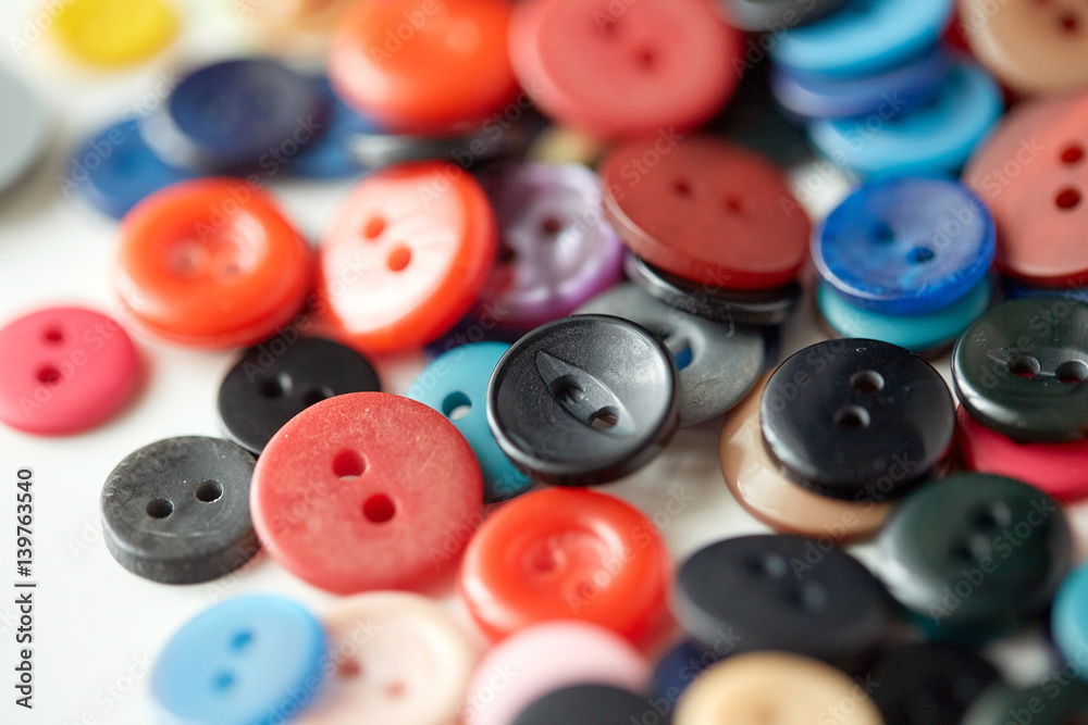 colorful sewing buttons colorful sewing buttons
