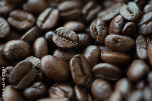 roasted coffee beans  background selectived focus on center