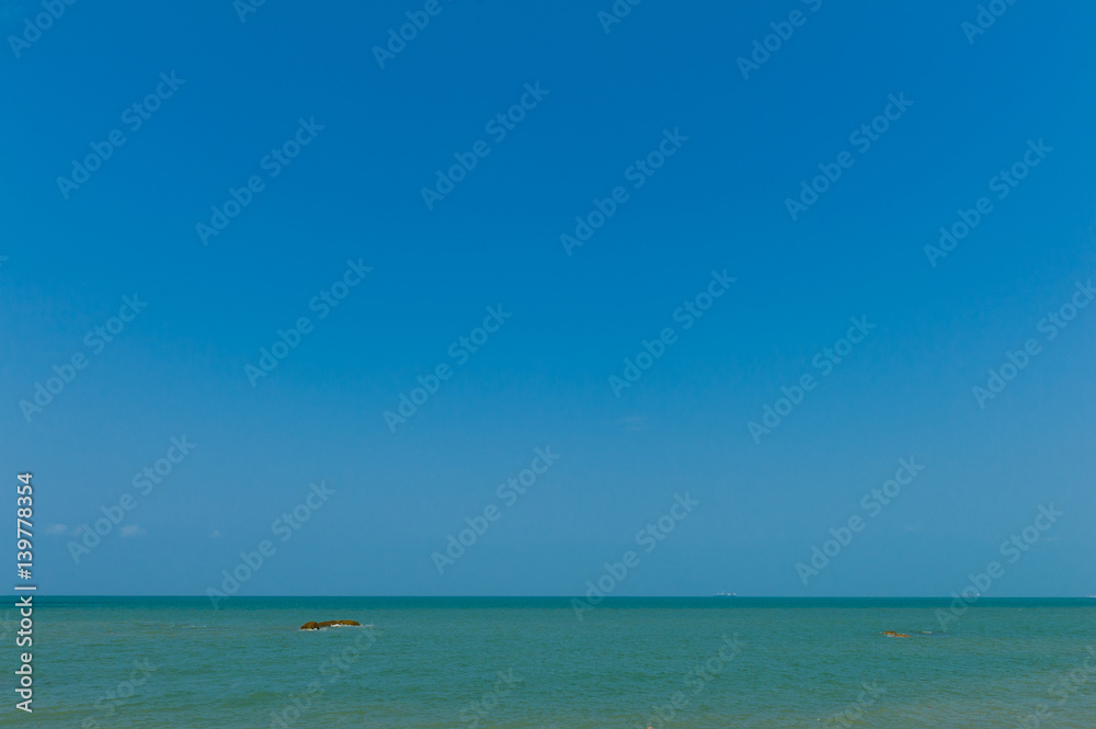 beautiful seascape sea horizon and blue sky