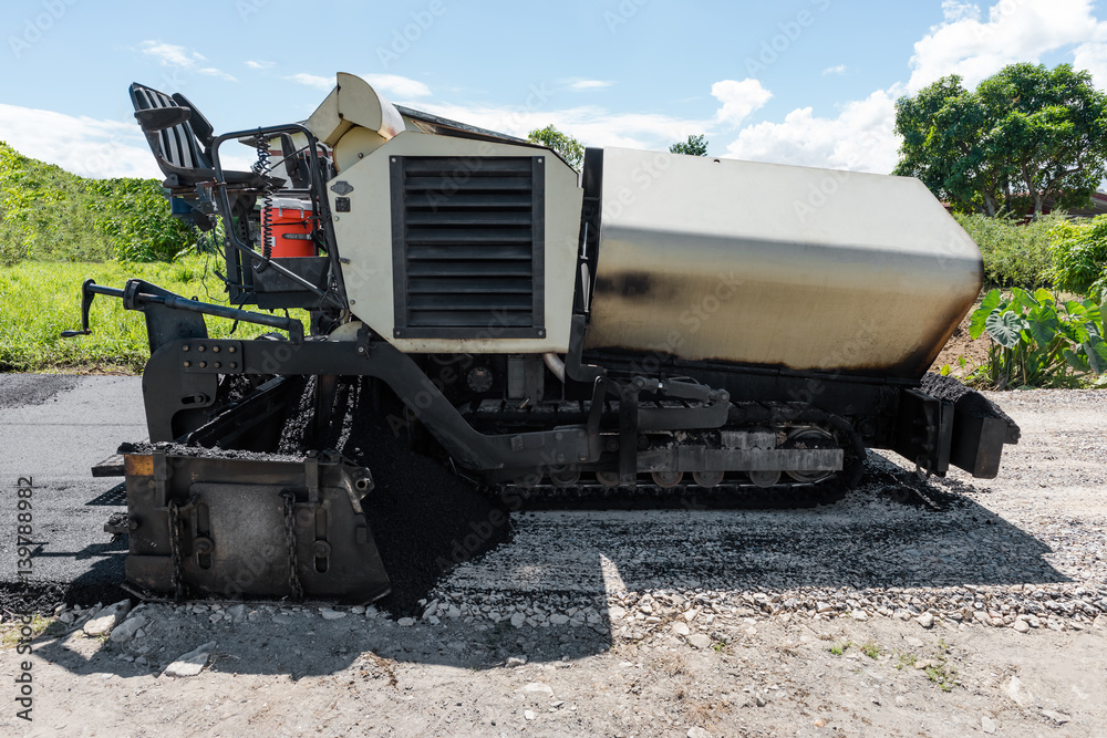 Asphalt road paver paiving machine construction industry roadwork repair