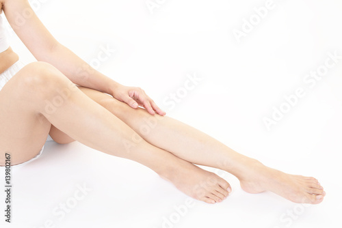 美しい女性の脚