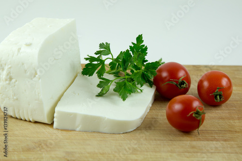 peynir, domates ve maydanoz