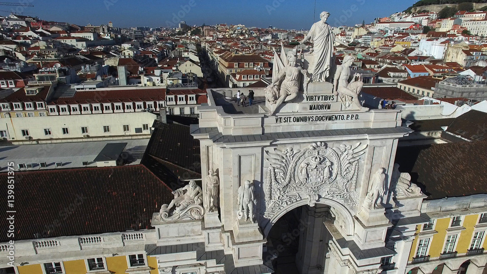Obraz premium Arch in Rua Augusta at Commerce Square, Lisbon, Portugal