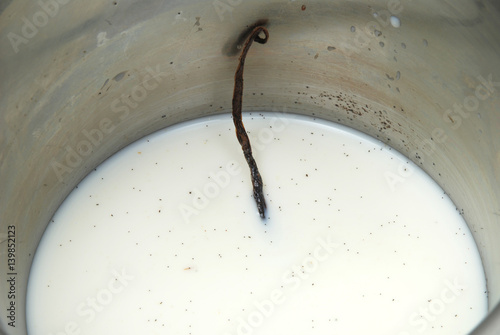 Vanilla bean into the milk