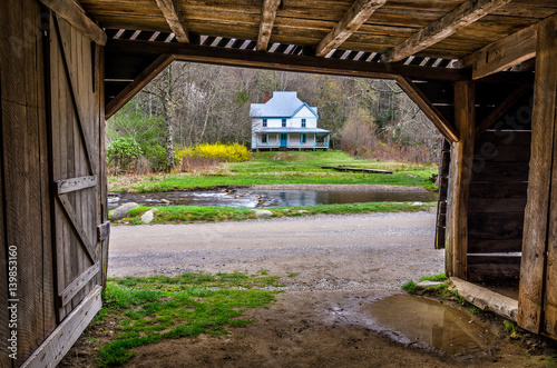 Old homestead, spring scenic, Great Smoky Mountains © aheflin