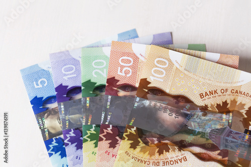 All Canadian Dollars contiguosly 5 to 100