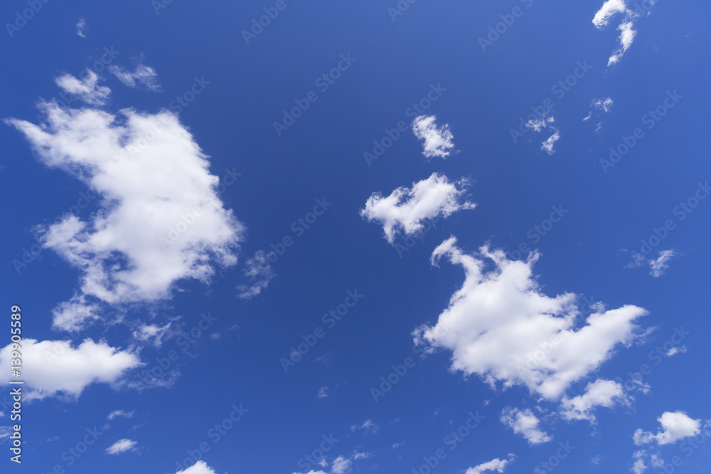 背景用空と雲青空stock Photo Adobe Stock