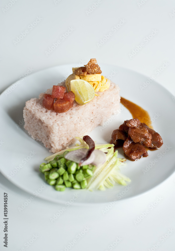 Fried rice Mixed with Shrimp paste (Kao Cluk Ka Pi), Thai style food - obrazy, fototapety, plakaty 