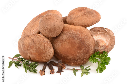 mushrooms with herbs