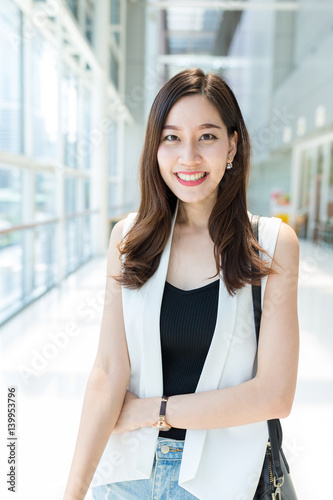 Free Download Young woman portrait - GFXLoad