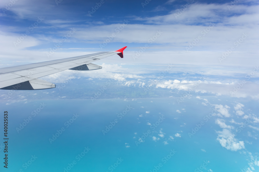 Fototapeta premium aerial view gulf of Thailand looking through airplane window