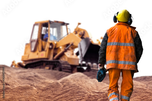 travaux chantier homme ouvrier buldozer tracteur pelleteuse sable terre terrassement construction fondation projet