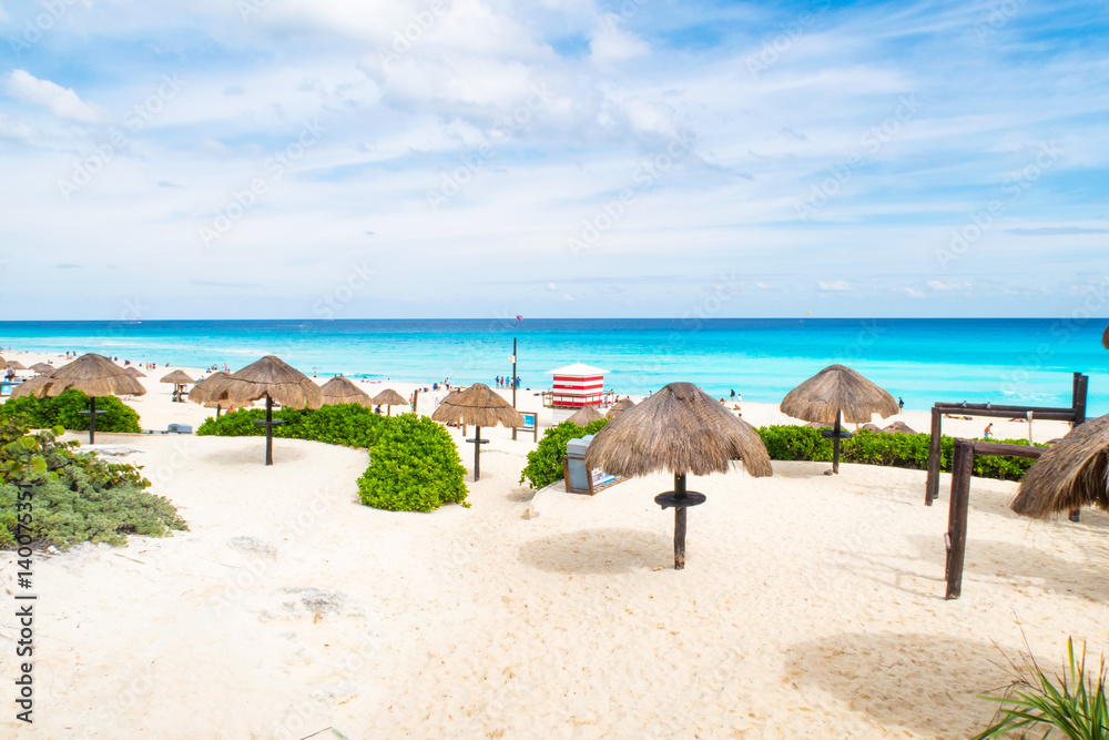 Fototapeta premium A Cancun Beach in the Caribbean, Mexico