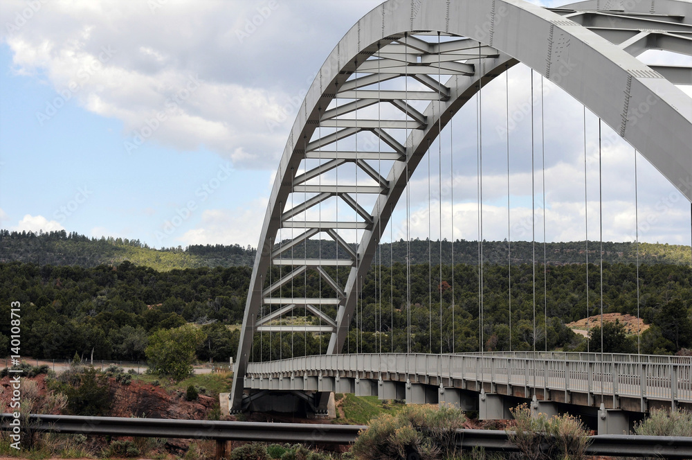 Obraz premium Arch Bridge
