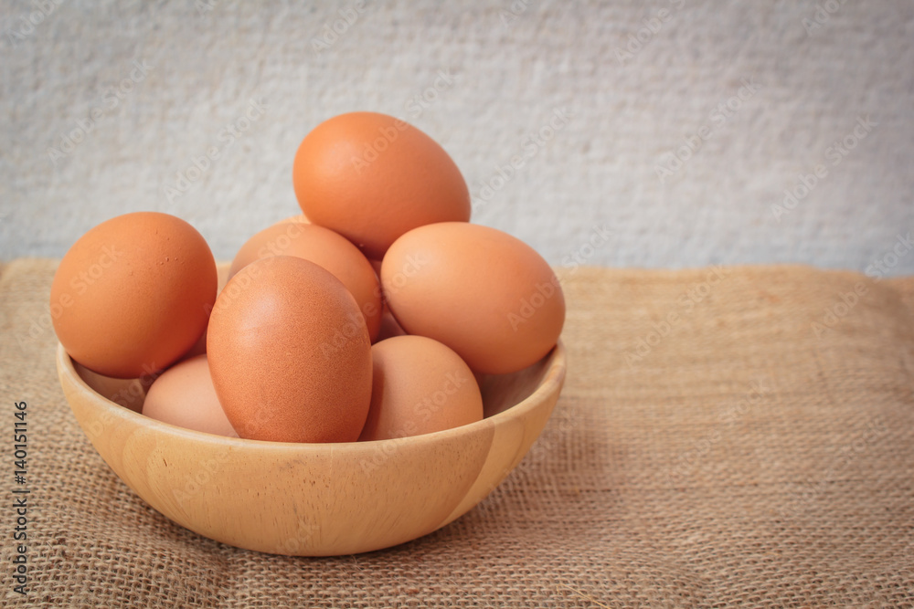 Eggs Eggs