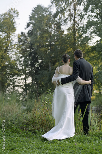 Bridal Couple at a Lake - Idyll - Harmony - Wedding