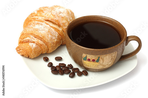 Fototapeta Naklejka Na Ścianę i Meble -  fresh croissant with coffee