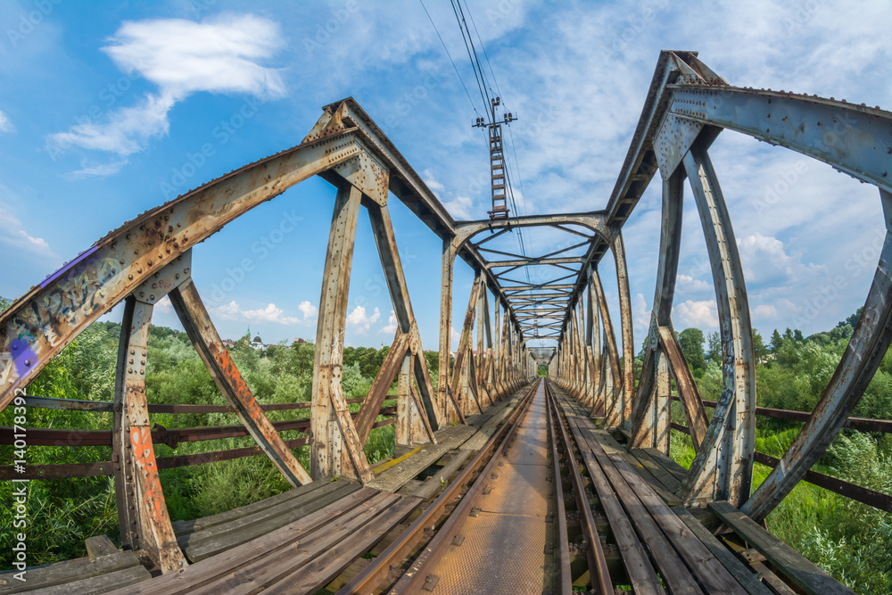 wide angle frame of old railway bridge (fish-eye) wide angle frame of old railway bridge (fish-eye)