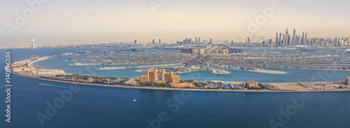 Obraz na plátně Jumeriah Palm with Atlantis Hotel an burjh Al Arab