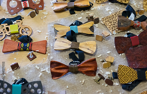 Wooden bow tie, ideal gift for loved man or father's day