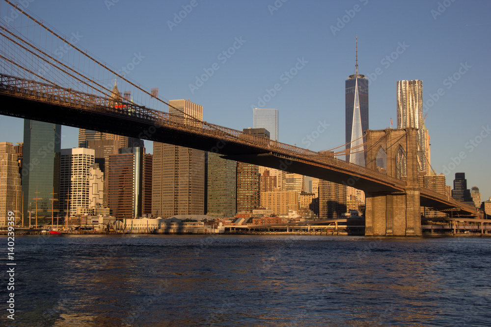 Naklejka premium Postcard from New York: sunrise over Manhattan