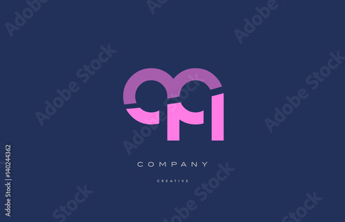 qq q q  pink blue alphabet letter logo icon