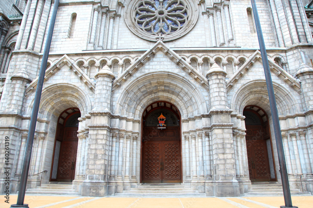 Cathedral Basilica of Saint Louis front entrance