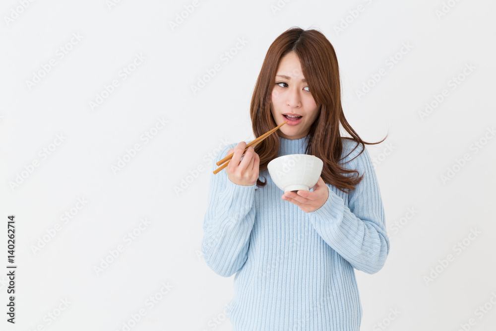食事をする女性 食事をする女性