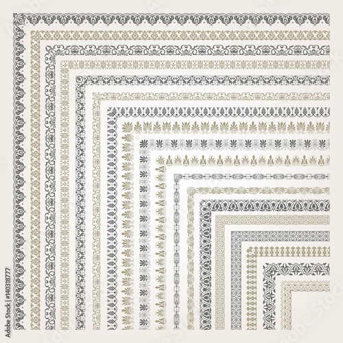 Decorative seamless border