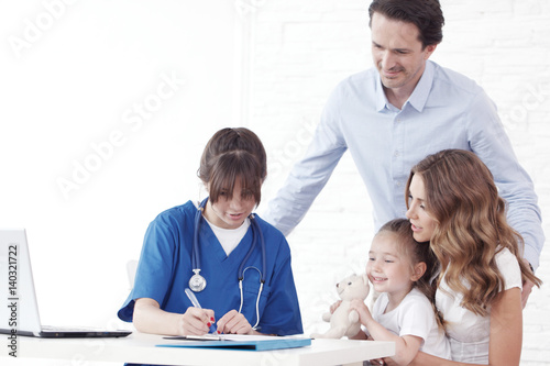 Pediatrician and family © alotofpeople